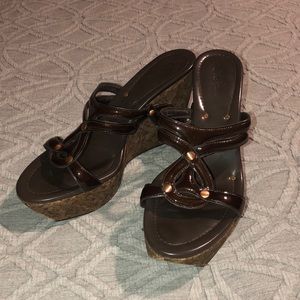 EUC Cole Haan brown patent leather wedge sandals